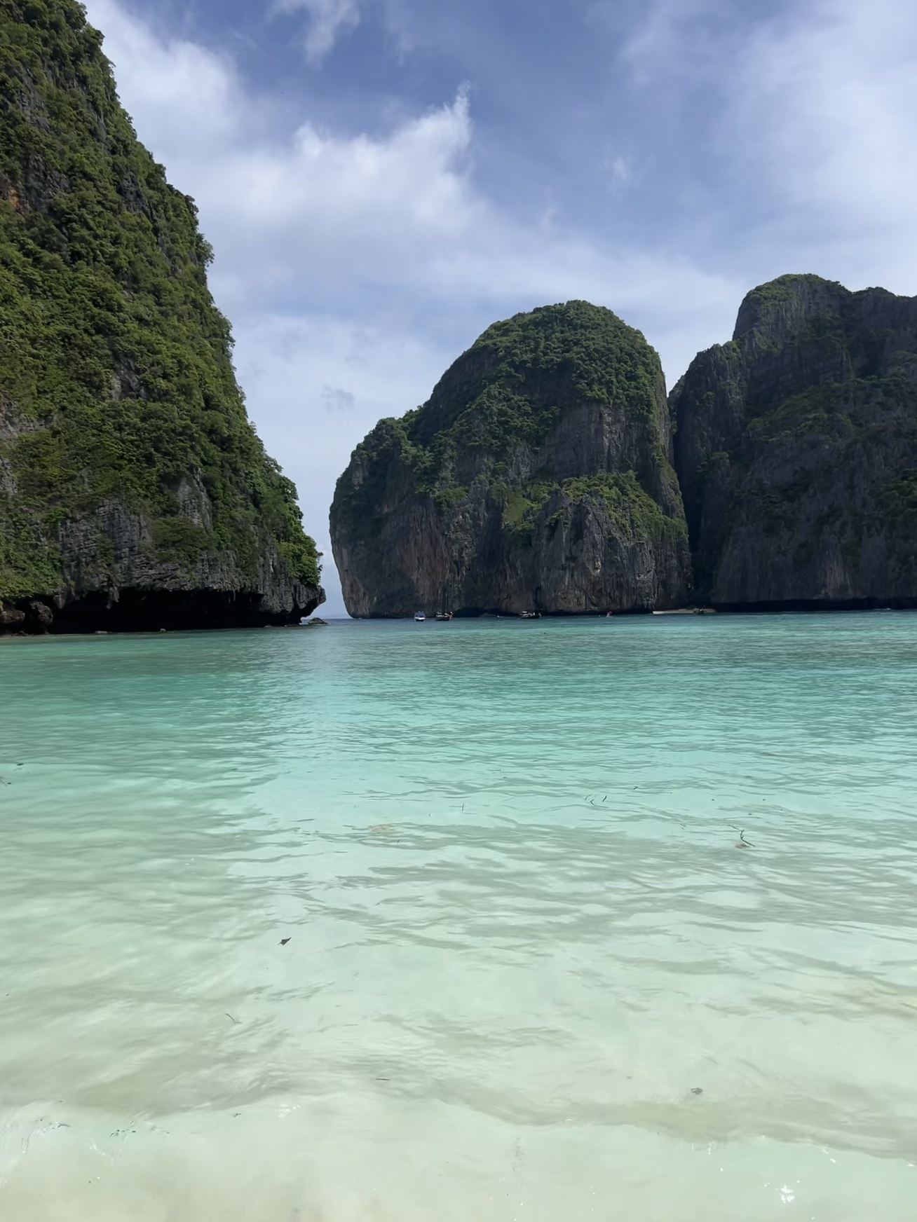 Turquoise water at Maya Bay, Thailand